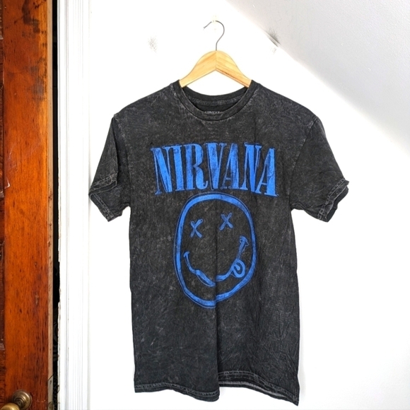 NIRVANA Unisex Black Cotton Smiley Face Logo Graphic Band Tee NEW Size S - Picture 1 of 5